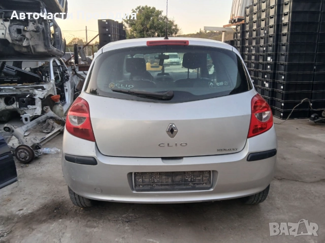 Рено Клио 1.5 dci, 2006 г, снимка 3 - Автомобили и джипове - 52152819
