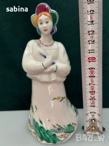 Руски/съветски порцелан статуетки Катюша Фестивальная, снимка 5 - Колекции - 53867026