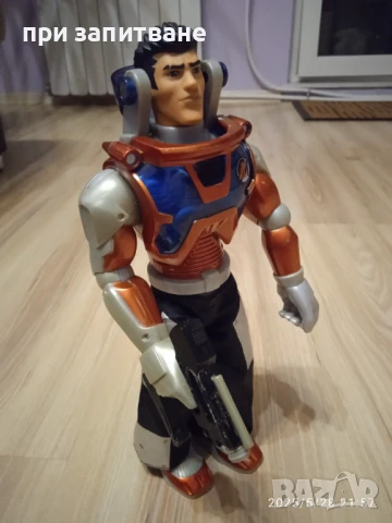 Голяма 28 см. винтидж фигура Hasbro , 2005, снимка 5 - Колекции - 50463747