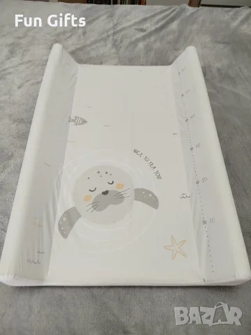 Твърда PVC подложка за повиване Kikka Boo Seally Me 50х70см