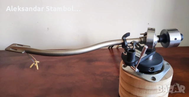 Висок клас грамофонно рамо Alphason HR100s  			