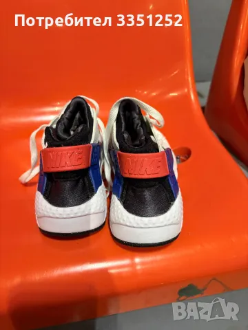 Маратонки Найк 35.5, снимка 4 - Детски маратонки - 48382021