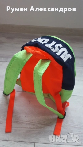 Детска електрикаво зелена NIKE раничка, снимка 5 - Раници - 53940542