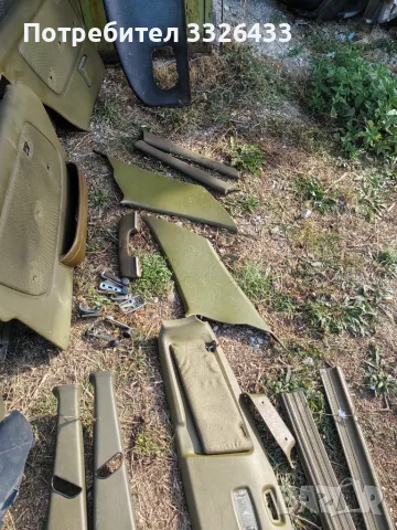 Зелен интериор от Мерцедес 123, снимка 4 - Автомобили и джипове - 56415417
