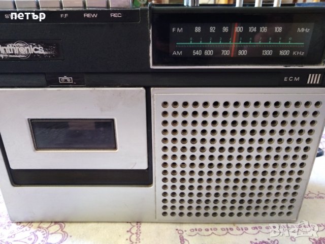 Ретро касетофон, снимка 4 - Радиокасетофони, транзистори - 33878416