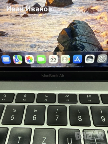 Apple MacBook Air 13.3" (M1) – 8GB RAM / 256GB SSD / Space Gray, снимка 2 - Лаптопи за работа - 56171591