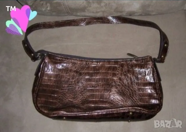 Продавам маркови дамски чанти, снимка 13 - Чанти - 47548252