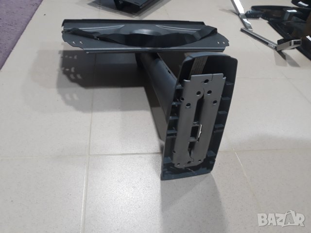 Продава стойки крака за TV - Телевизор, снимка 9 - Стойки, 3D очила, аксесоари - 31098941