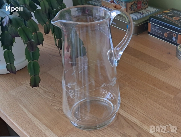 Стъклена кана 