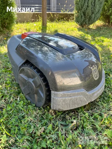 Косачка робот Husqvarna Automower 105, снимка 2 - Градинска техника - 56310193
