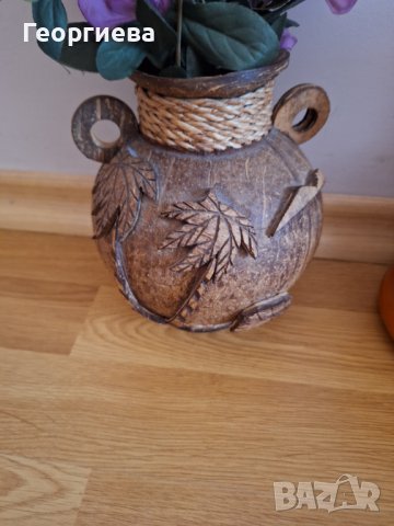 Ваза от кокосов орех