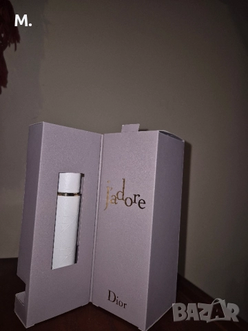 Подаръчен комплект Оригинален парфюм Christian Dior J'adore 100ml, снимка 3 - Дамски парфюми - 52513382