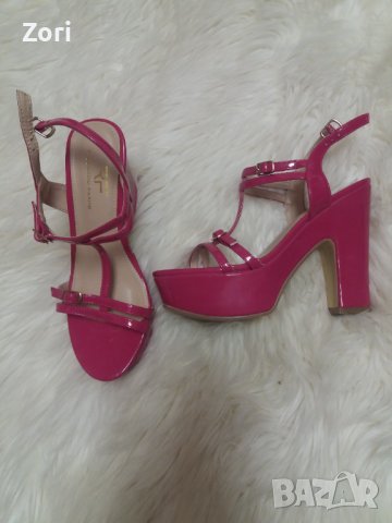 Сандали на ток и платформа в наситен розов цвят - 36 номер , снимка 1