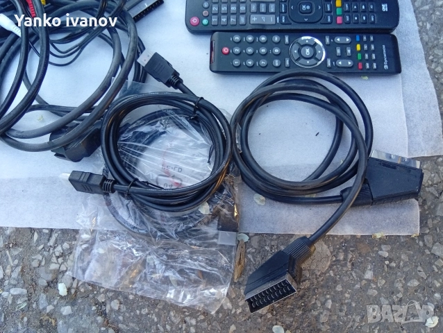 Декодери, рутер, дистанционно, кабели, звънец за врата., снимка 5 - Друга електроника - 54130629