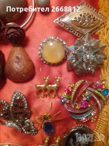 брошки, снимка 7 - Антикварни и старинни предмети - 51654386