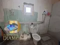 Двуетажна къща в село Васил Левски, общ. Опан, снимка 8