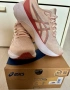 Продавам женски маратонки Asics, снимка 1