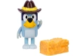 Bluey Блуи комплект фигурка с аксесоари , Блуи с шапка, снимка 2
