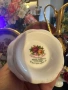 Royal Albert “Old country roses “- великолепни вазичка, бижутрека и декирация Код P2025, снимка 11