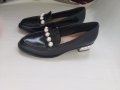 НОВИ Черни кожени елегантни обувки с перли, снимка 4