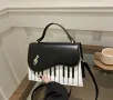 Дамска чанта за през рамо Sweet Piano Notes, снимка 3