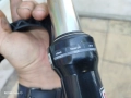27.5 цола въздушна заключваща вилка за велосипед колело rock shox всичко работи , снимка 4