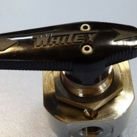 кран 5-пътен прецизен Whitey SS-43ZF2 5-way ball valve 172 Bar 1/8, снимка 2 - Резервни части за машини - 35294854