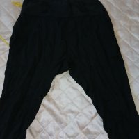 Дамски панталон, снимка 2 - Къси панталони и бермуди - 39105832