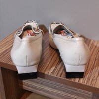 Нови кожени бели мокасини 38 номер пролетни обувки, снимка 5 - Дамски ежедневни обувки - 29214092