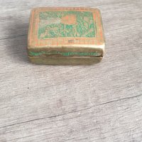 Малка бронзова кутийка за енфие, снимка 1 - Колекции - 44385072