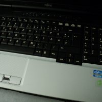 Fujitsu Lifebook – E781, снимка 3 - Части за лаптопи - 29704626