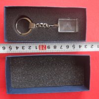 Страхотен кристален ключодържател в кутия, снимка 1 - Колекции - 36589600