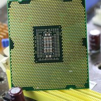 CPU Intel Xeon E5-2640 2.5 GHz Six Core Процесор 15M 95W Socket LGA 2011, снимка 2 - Процесори - 39000649