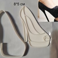 Висока дамска обувка на ток пластмасов резец форма за тесто фондан сладки и др украса, снимка 1 - Форми - 30922404