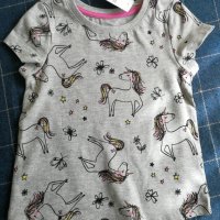 Тениска за момиче с еднорози, снимка 1 - Детски тениски и потници - 31470580