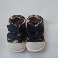 Обувки CLARKS, снимка 3 - Бебешки обувки - 31955762