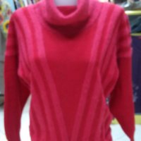 Дамски пуловер от естествена материя-мерино и ангора, снимка 1 - Блузи с дълъг ръкав и пуловери - 30597238