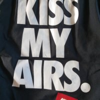  Nike 'KISS MY AIRS' Gymbag - чанта , снимка 2 - Чанти - 34050638