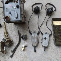 Радиостанция Р-105 М + още части, снимка 2 - Антикварни и старинни предмети - 37482426