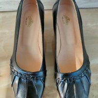 Нови кожени бълг. обувки, снимка 5 - Дамски обувки на ток - 39895171