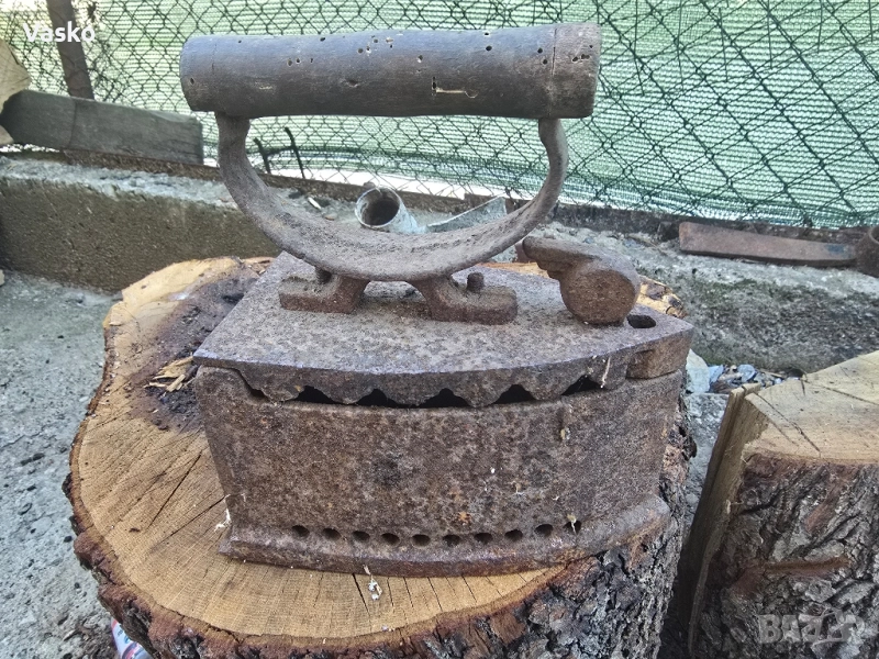 Продавам стара Ютия , снимка 1