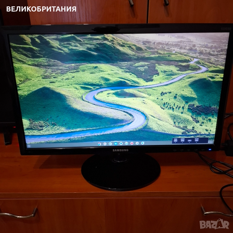 Монитор Samsung S22D300HY, снимка 1