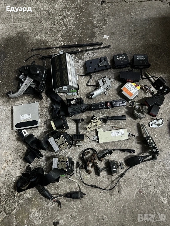 Останали части от Мерцедес w203 c-class Mercedes ЦЕНАТА Е ЗА ВСИЧКО !!, снимка 1