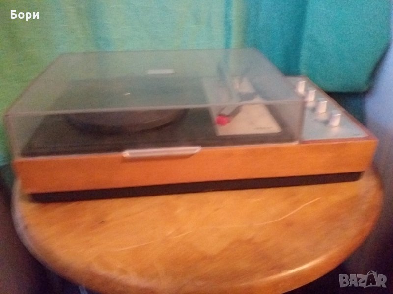 TESLA Грамофон с усилвател, снимка 1