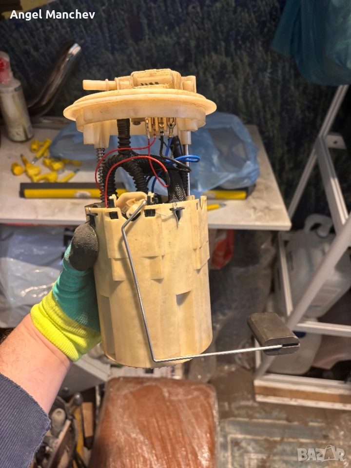 Бензинова помпа и рейка с дюзи Фиат Пунто мк2, снимка 1