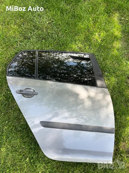 Врата задна дясна Фолксваген Голф 5 VW Golf , снимка 1