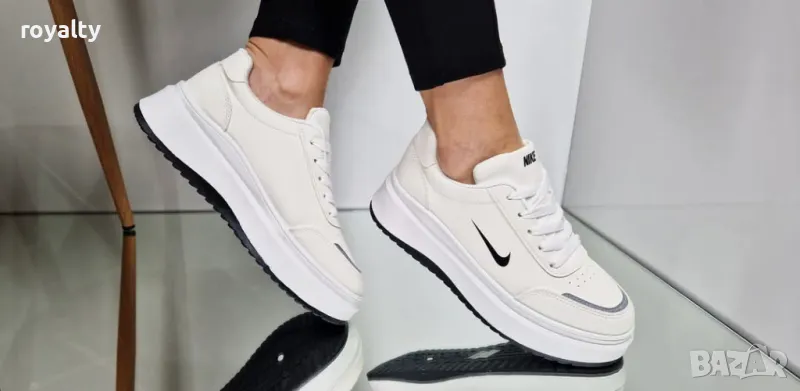 Nike дамски маратонки , снимка 1