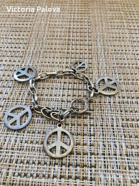 Модерна гривна, снимка 1