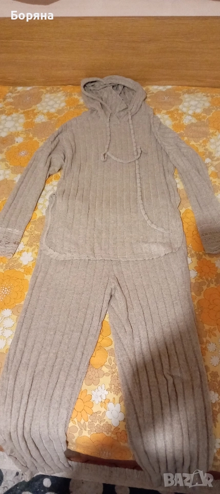 Дамски комплект. , снимка 1