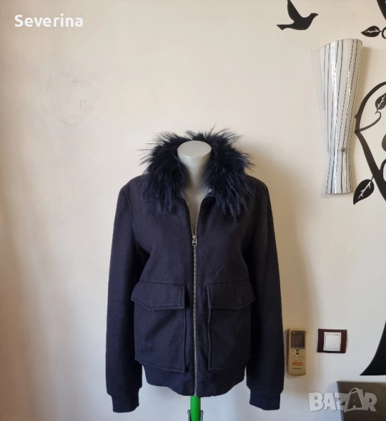 GAUDI* късо палто с естествен косъм на яката М размер , снимка 1